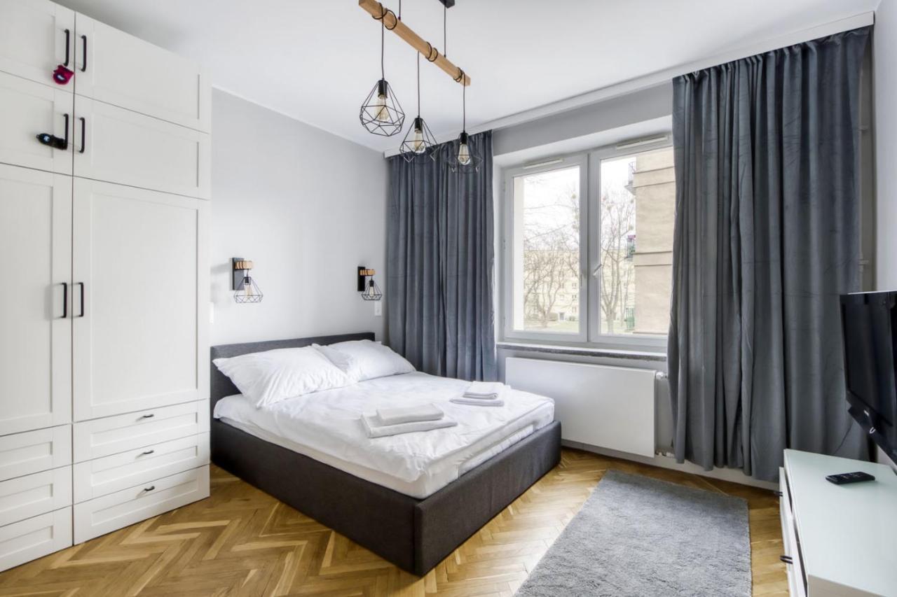 King Apart Dickensa Apartment Warsaw Exterior photo