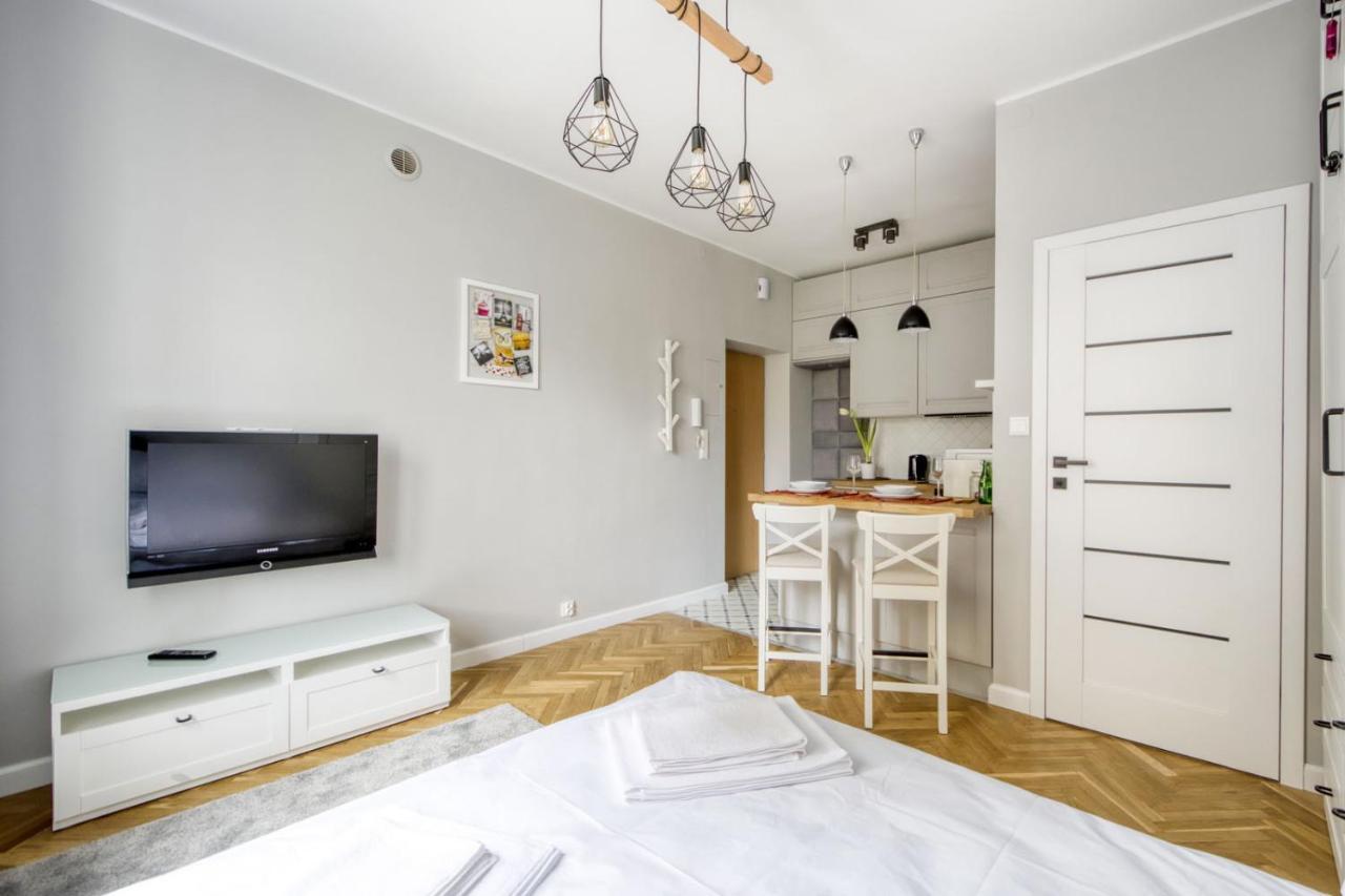 King Apart Dickensa Apartment Warsaw Exterior photo