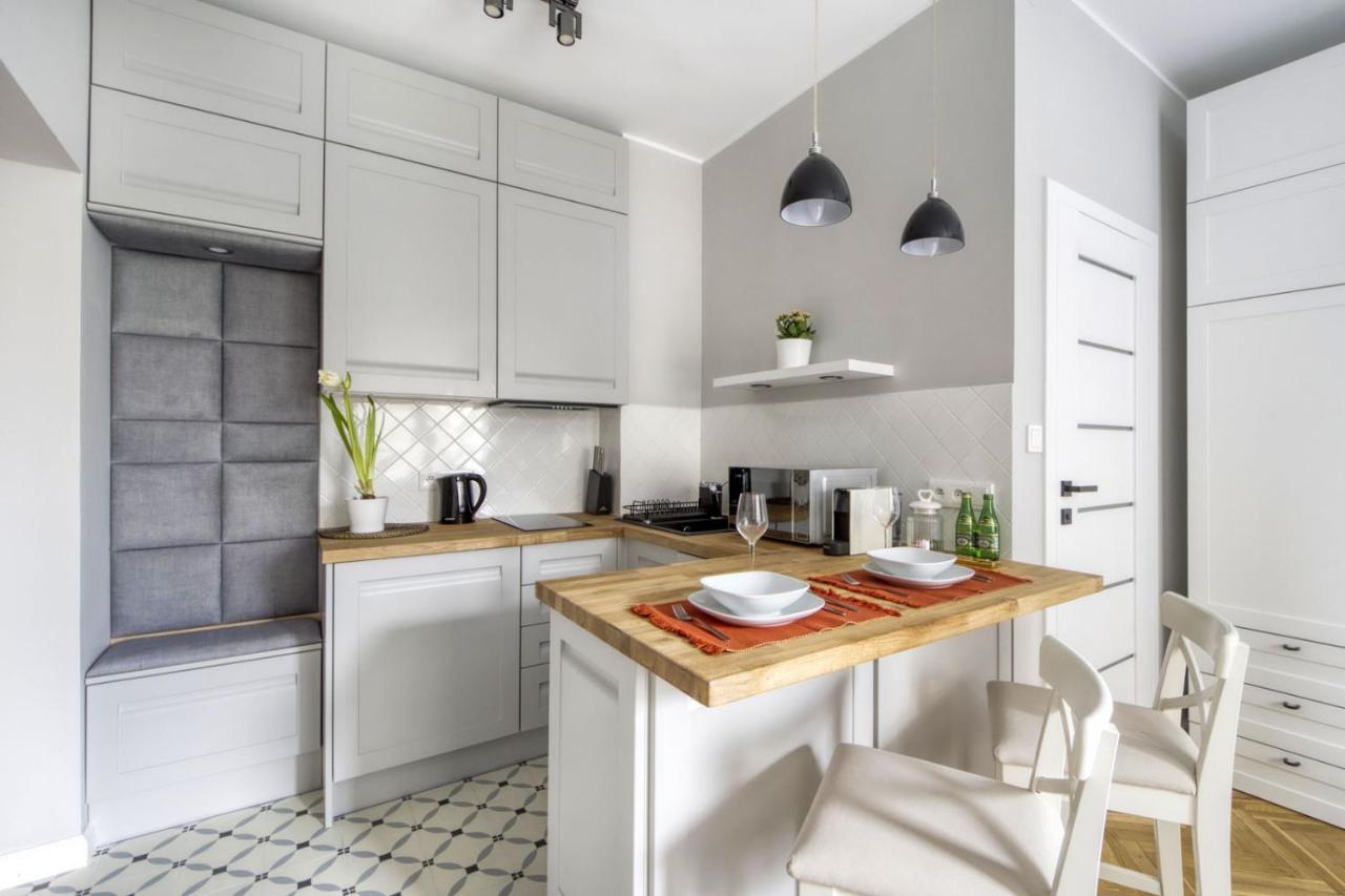 King Apart Dickensa Apartment Warsaw Exterior photo